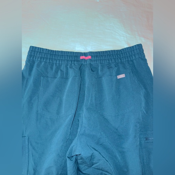 FIGS *LIMITED EDITION* Caribbean Blue Uman Relaxed Scrub Pants XXL/P - Picture 5 of 7